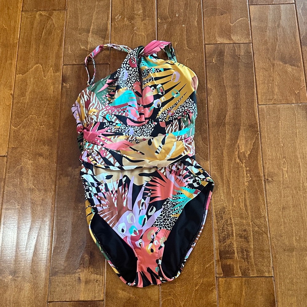 Tropical Print Women's One-Piece Swimsuit